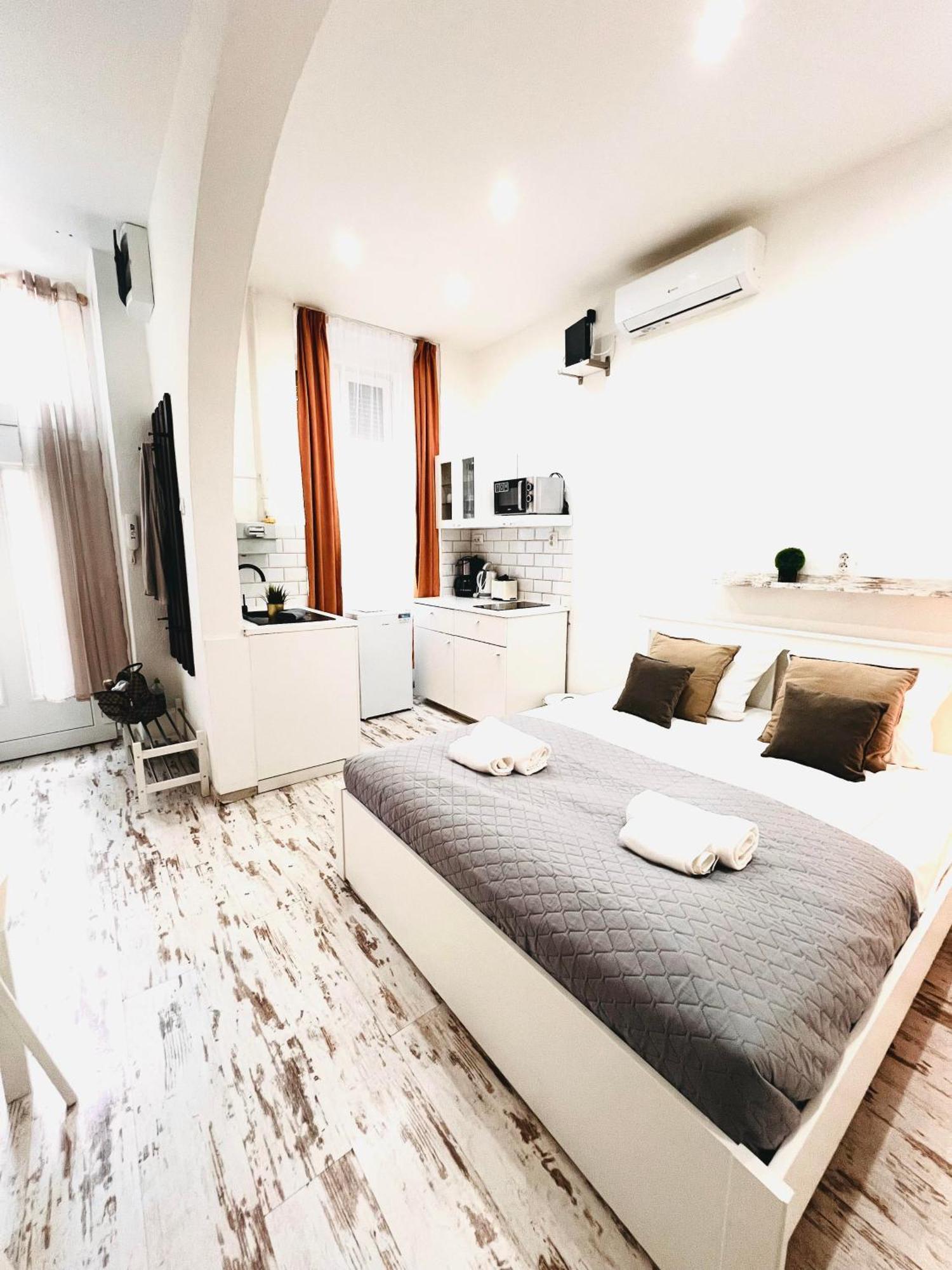 Comfy Luxury With 2 In The Centre Aa Apartament Budapeszt
